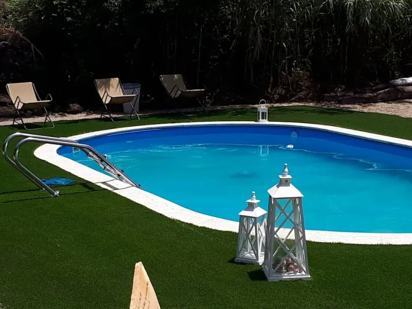 Ideal for couples or friends for stays of all kinds - Image 1