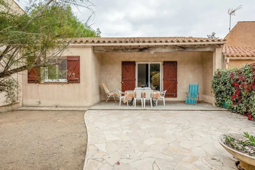 Homerez - Maison Vendres - Plage <1 km - Image 1
