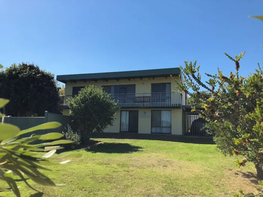 Oli's @ 57 Lakeside Drive, Mallacoota - Image 1