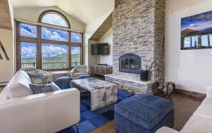 Majestic Mountaintop Retreat! Luxury in a serene setting All seasons family fun - Image 1