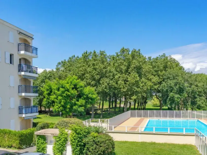 residence parc de pontaillac - Image 1