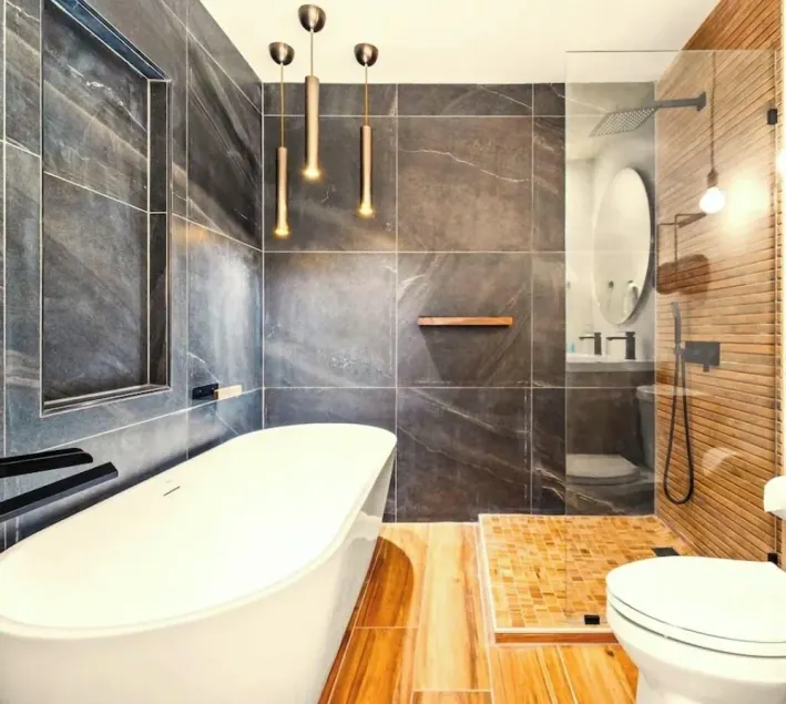 Modern luxury, walk to Washington St and downtown, EV, Movie room, Spa bathroom  - Image 1