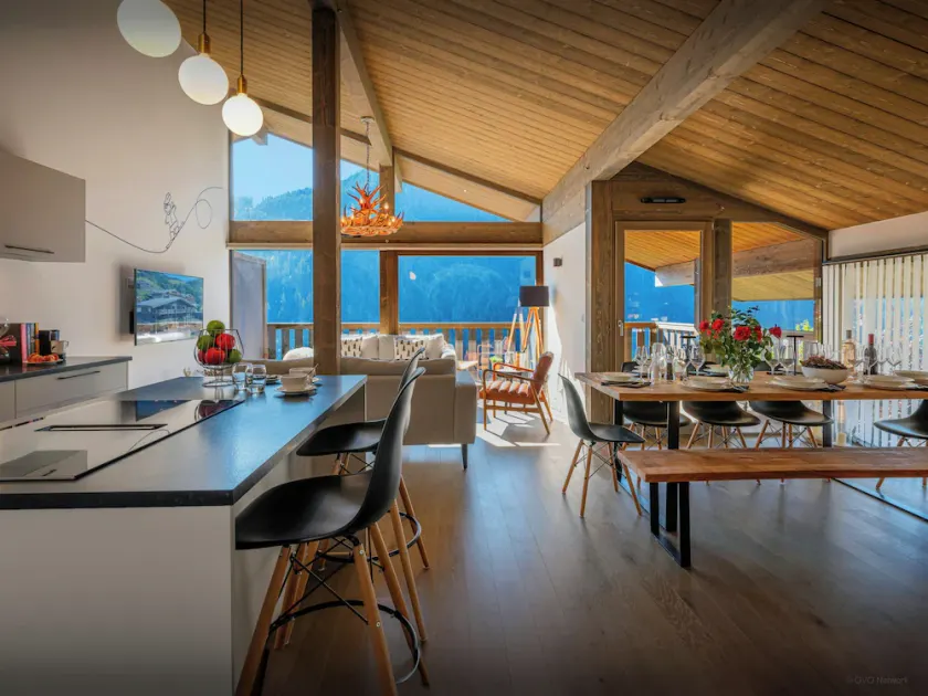 Chalet con barbacoa y jacuzzi | Vistas al lago - Image 1