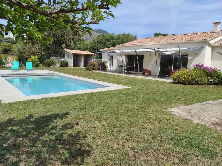 Charmerende luftkonditioneret villa med pool på portene til AJACCIO og dens strande - Image 1
