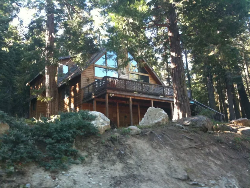 Storybook Chalet inde i Yosemite National Park - Image 1