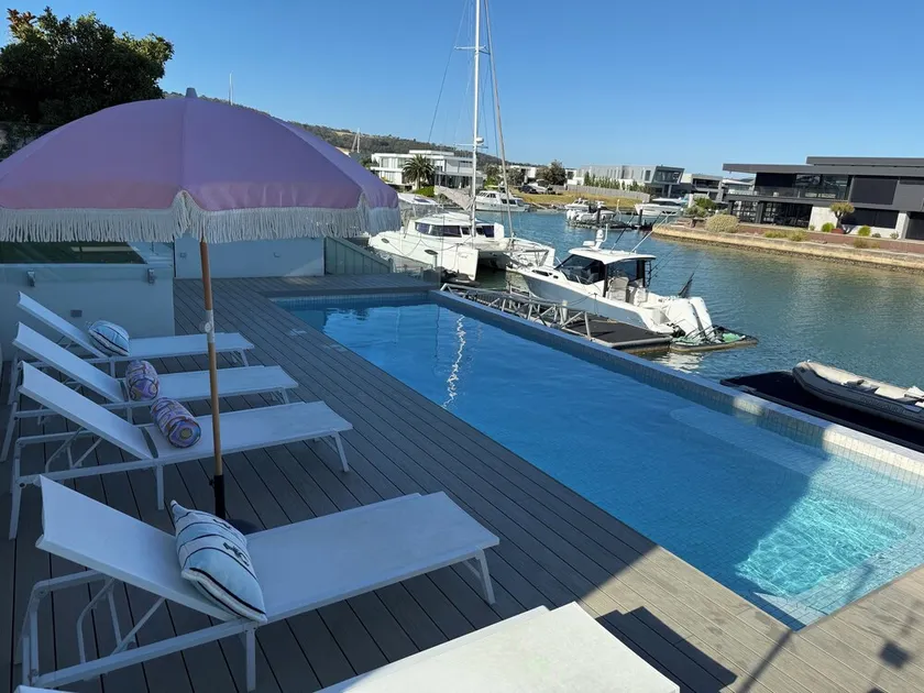 Resort style waterfront living - waterfront swimming pool and private jetty.  - Image 1