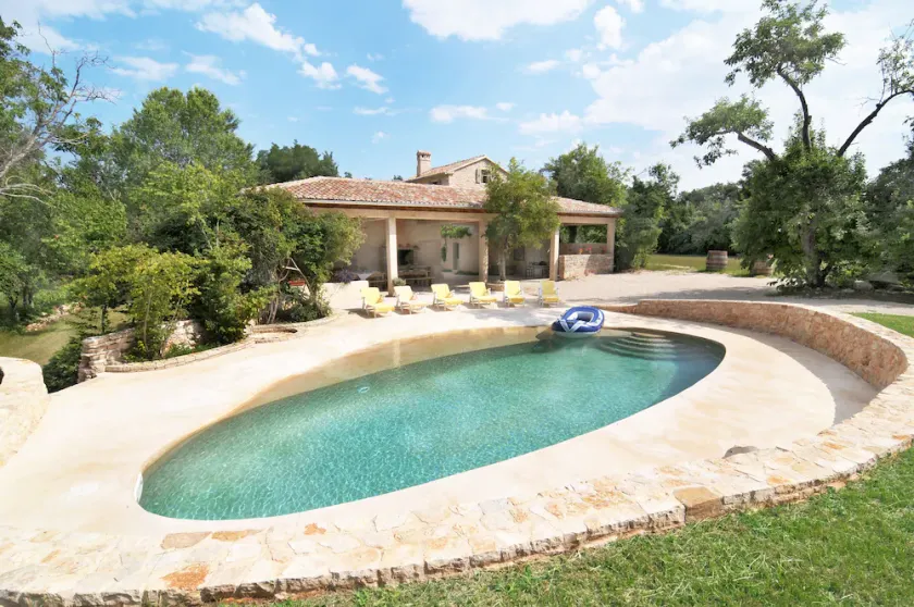 Secluded wonderful Villa, 50m2 pool, perfect for families and large groups - Image 1