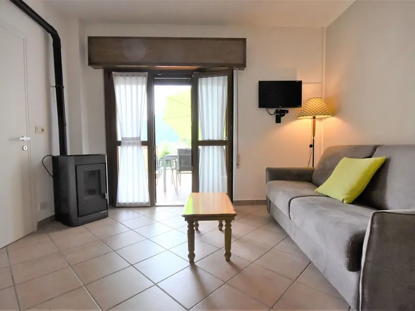 Hermoso apartamento en villa para 5 personas con WIFI, TV, terraza y mascotas permitida - Image 1