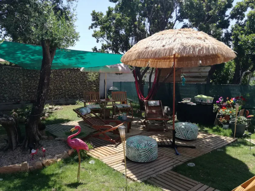 ESTÚDIO ADORÁVEL, TERRAÇO, JARDIM, CHURRASQUEIRA, JARDIM, (piscina) - Image 1