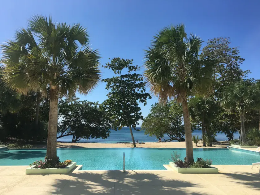 Belle maison moderne avec vue sur la mer des Caraïbes et à quelques pas de la plage - Image 1