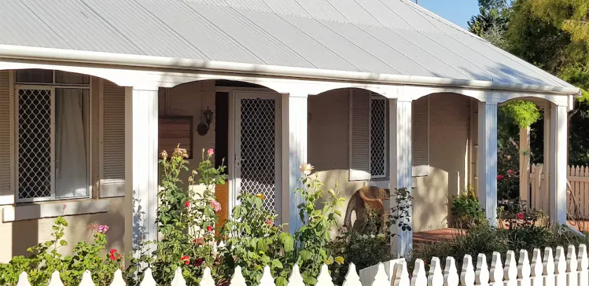 Tillbrook Cottage - Image 1