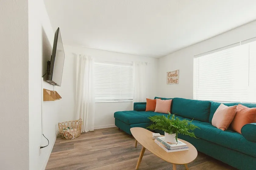 Boutique Largo Bungalow: Just mins to Gulf beaches! Beach gear provided! - Image 1