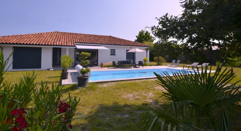 Beautiful house close to the ocean - Image 1