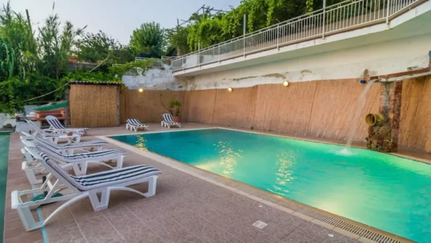 Stay with us at our B&B with swimming pool and panoramic terrace - Image 1