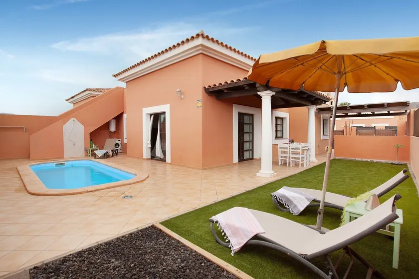 Villa de vacaciones 'Venus House' con piscina privada y Wi-Fi - Image 1