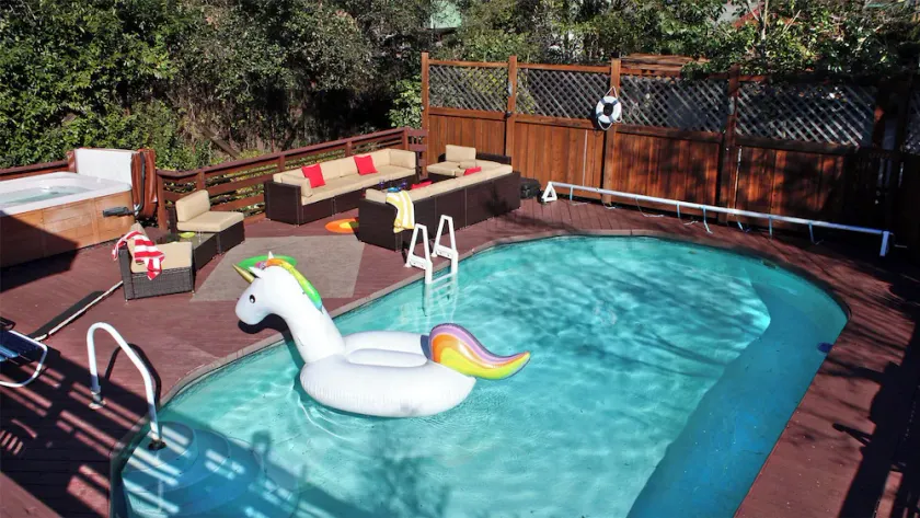 Retraite à Rise and Shine! Piscine, bain à remous, marchez jusqu'à la plage de Drake! Salle de jeux! - Image 1