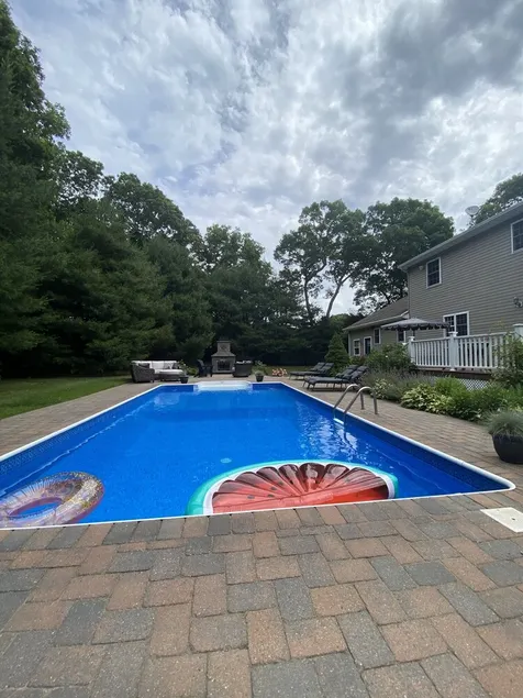 Beautiful home in Center Moriches- 10 miles from Westhampton Beach. - Image 1
