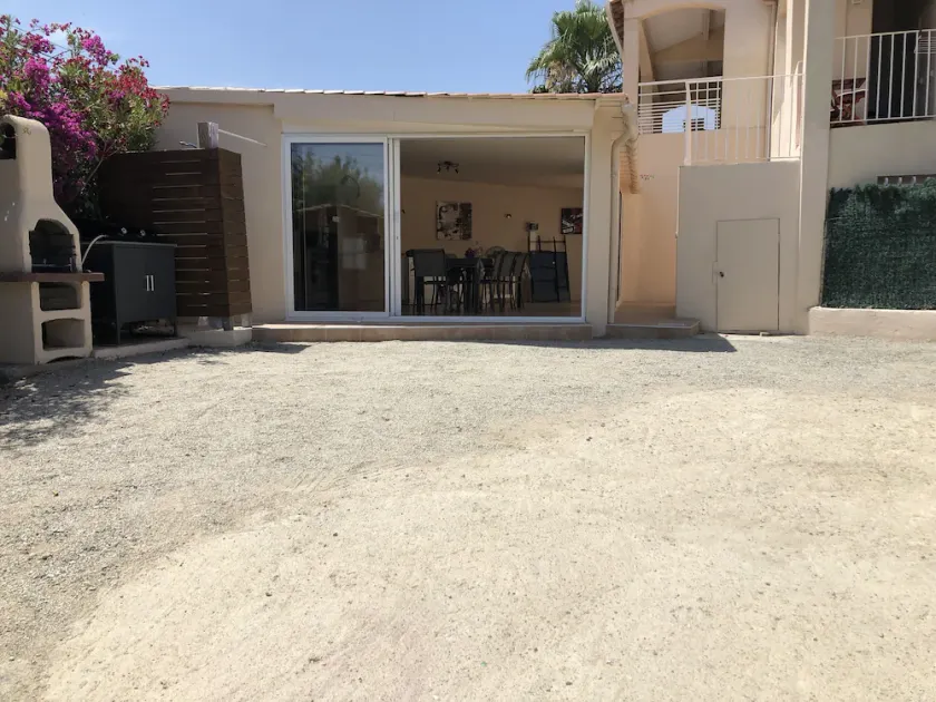 IDEAL HOME WITH ALL COMFORTS - - Image 1