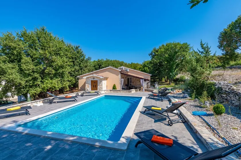 Romantische private Villa m/Pool, nur Minuten vom Strand, traumhaftem Meerblick - Image 1