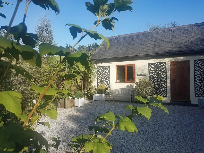 1 bedroom accommodation in Quoit, St Columb - Image 1