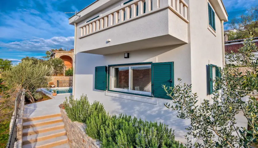 Holiday home Ana with pool, Island Šolta - Image 1