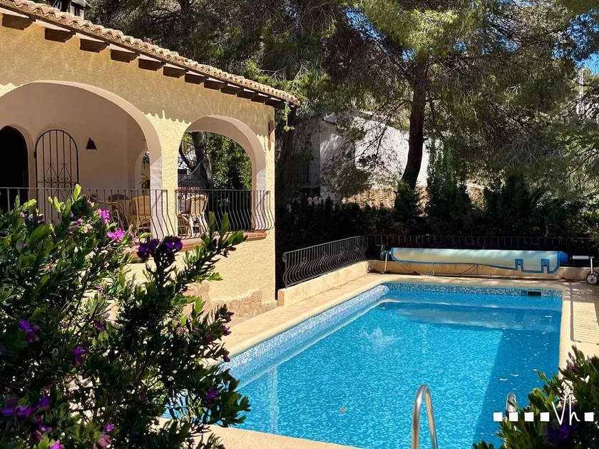 Villa RODRIGANDA in Moraira – 3 bedrooms, private pool, 700 metres from El Portet beach, air conditioning and Wi-Fi - Image 1