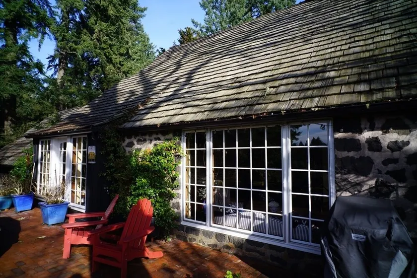 Historisk engelsk Country Lake House - Image 1