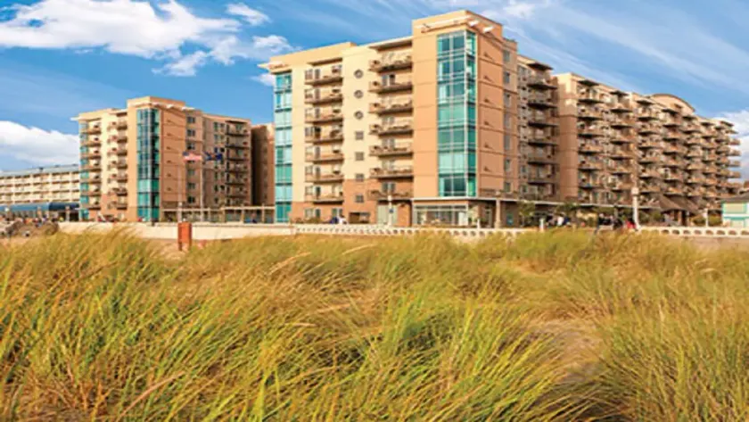 Familjevänligt badområde vid strandpromenaden! - Image 1