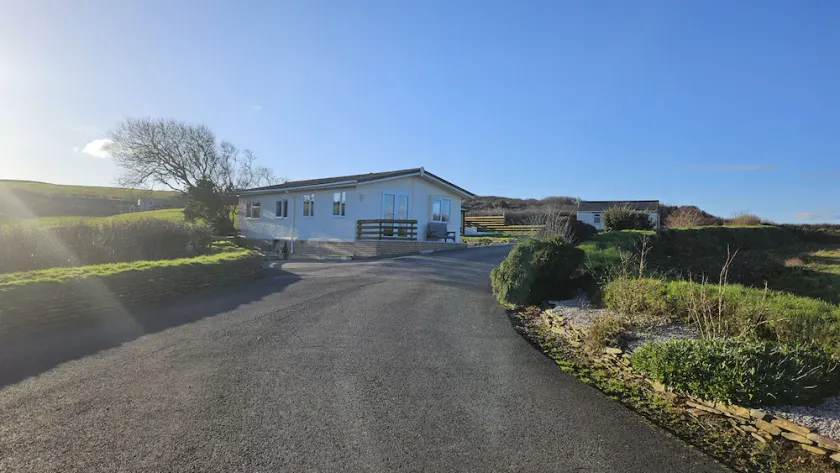 Penmor - Image 1