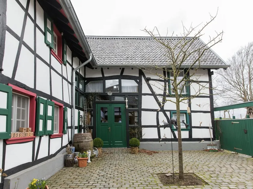 Cozy Apartment near Monschau & Eifel National Park - Image 1