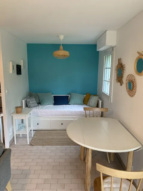 Appartement avec jardin et piscine, proche plage et centre ville ! - Image 1