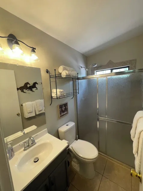 Cozy Oro Valley Retreat, close to Golf, Trails & Fine Dining-Dog Friendly - Image 1