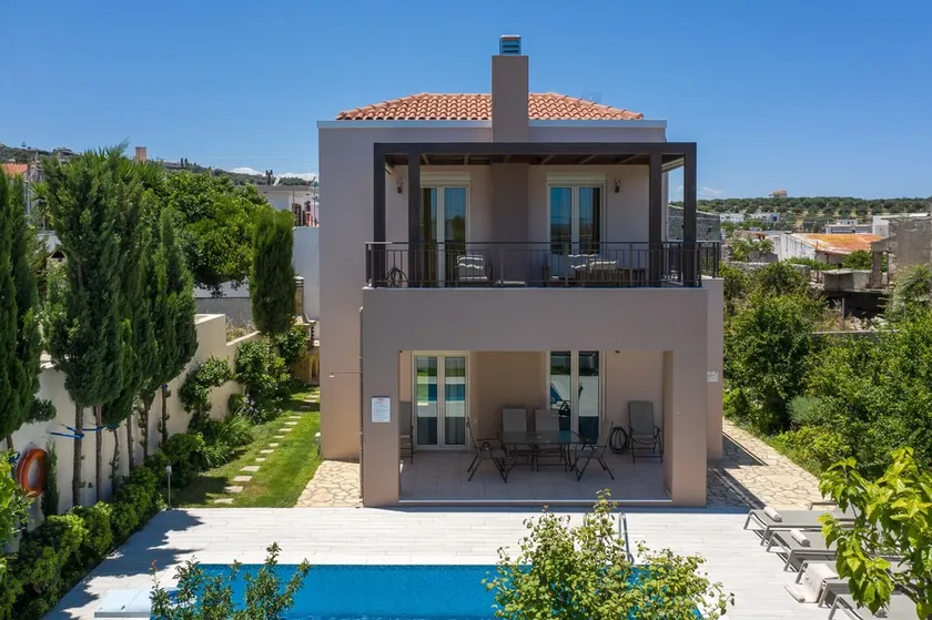 Aprhodite villa, Private Pool, Near Amenities - Image 1
