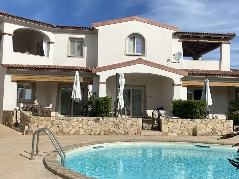 Residenza Limpiddu con piscina y terraza con vistas al mar - Reciente, confort - Image 1