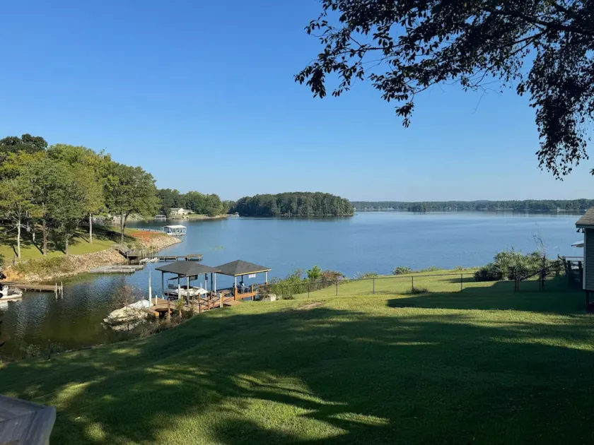 Haus am See mit 5 Schlafzimmern am wunderschönen Lake Wateree. - Image 1