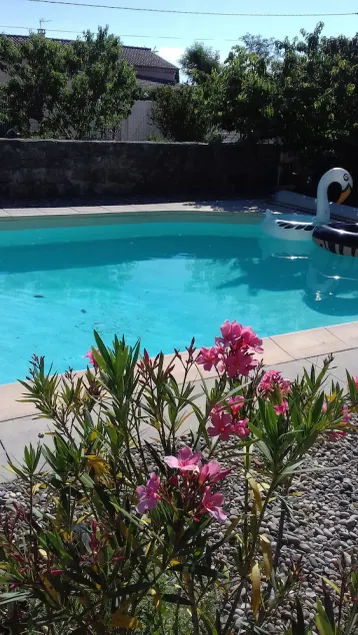 Gîte du Cayras, in southern Ardèche, quiet location, with swimming pool and private terrace - Image 1