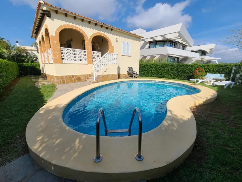 Villa SOL Y MAR on the beach front in Oliva Nova. - Image 1