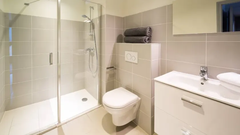 Piso para 6 personas, moderno, ski-in/ski-out y centro del pueblo - Image 1