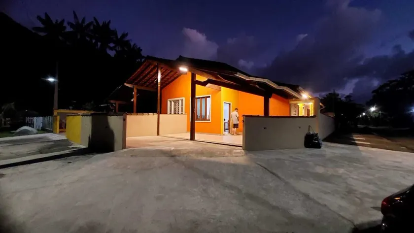 3-bedroom house in cond. Close in Caragua Praia Mococa - 1 suite - Image 1