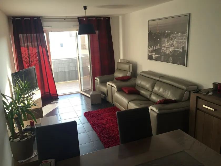 Beau T3 med terrasse - Image 1