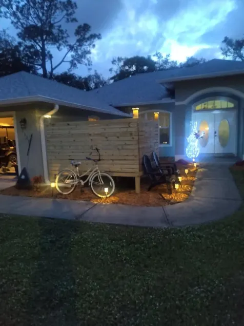 Heated Pool/ Dog Friendly/ X-mas Tree/ Golf Cart.          - Image 1