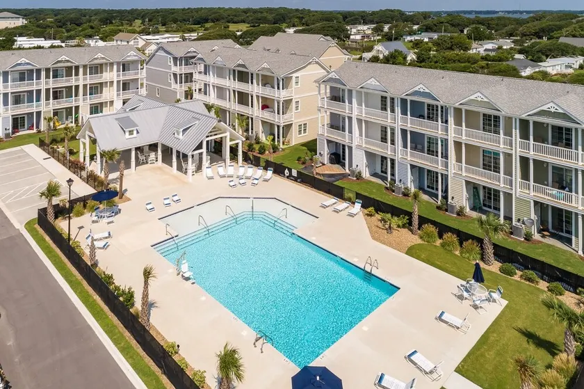 Belle nouvelle maison de ville avec piscine magnifique. Semaines complètes / partielles disponibles - Image 1