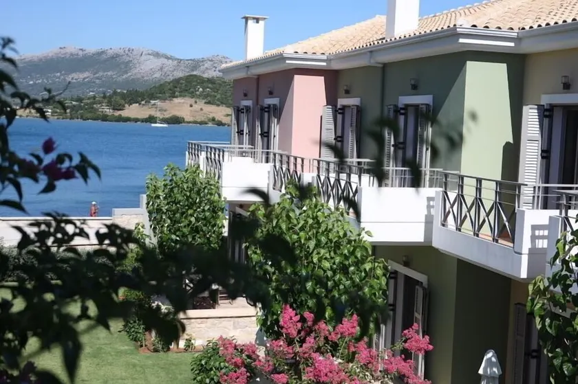 Thalassa Mare Seafront Lefkada Luxury Villas, Steps from the sea, Stunning view - Image 1
