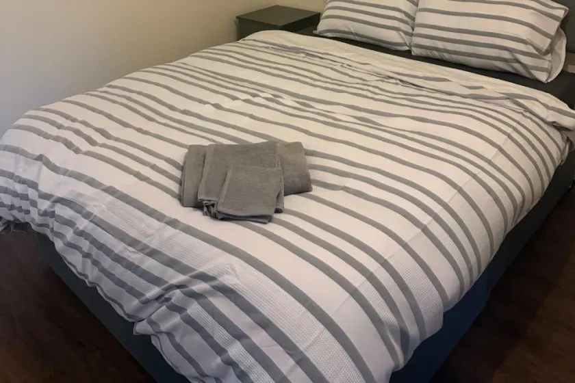 Apartment Sleeps 2 - Image 1
