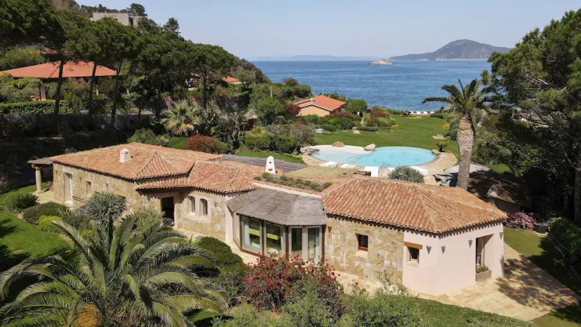VILLA PADULELLA 8&2, Emma Villas - Image 1