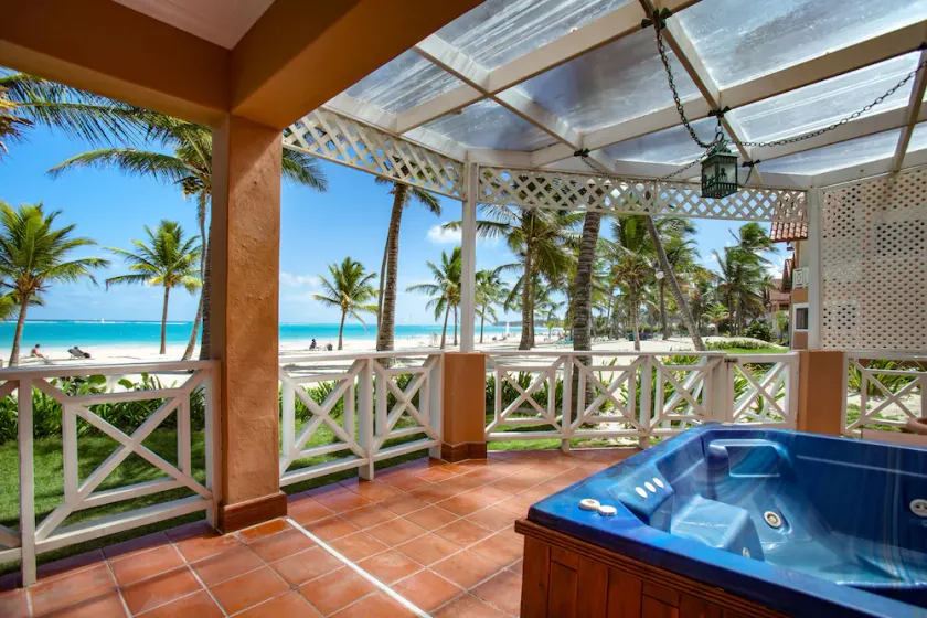 Apartment on fantastic beach!!! - Image 1