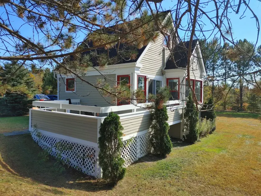 Chalet Escapade Orford - Image 1