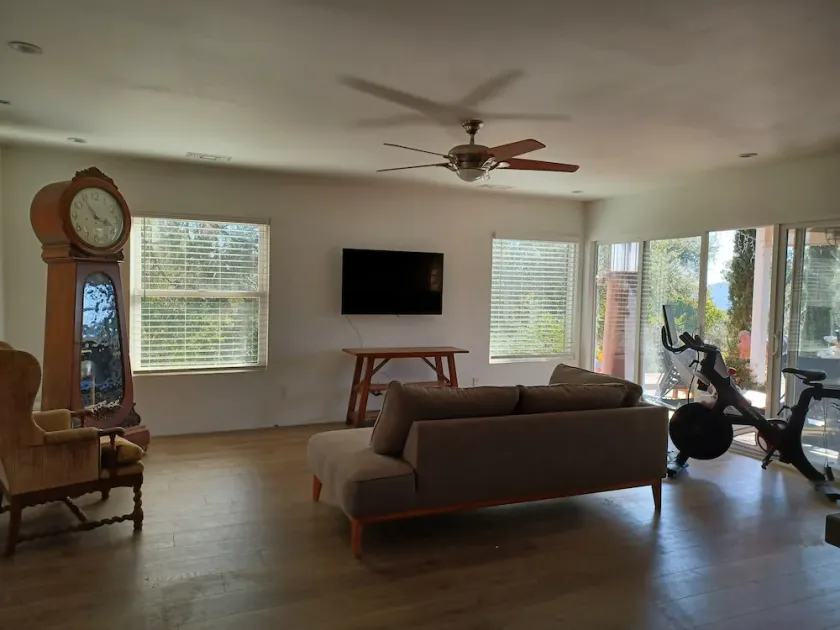 Pets Welcome <br>Private Home on 2 Acres<br>Hiking, biking, Trails <br> - Image 1