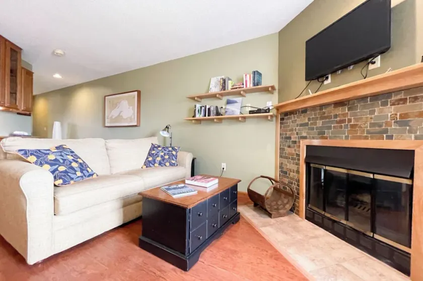 Bayfield Beachfront Condo | Walk to Everything - Image 1