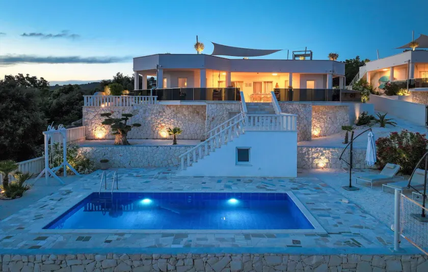 Stunning Home In Sevid - Image 1